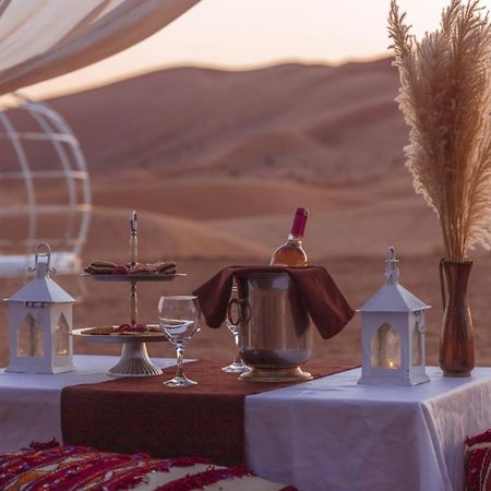מרזאוגה Sahara Dunes Luxury Camp מראה חיצוני תמונה
