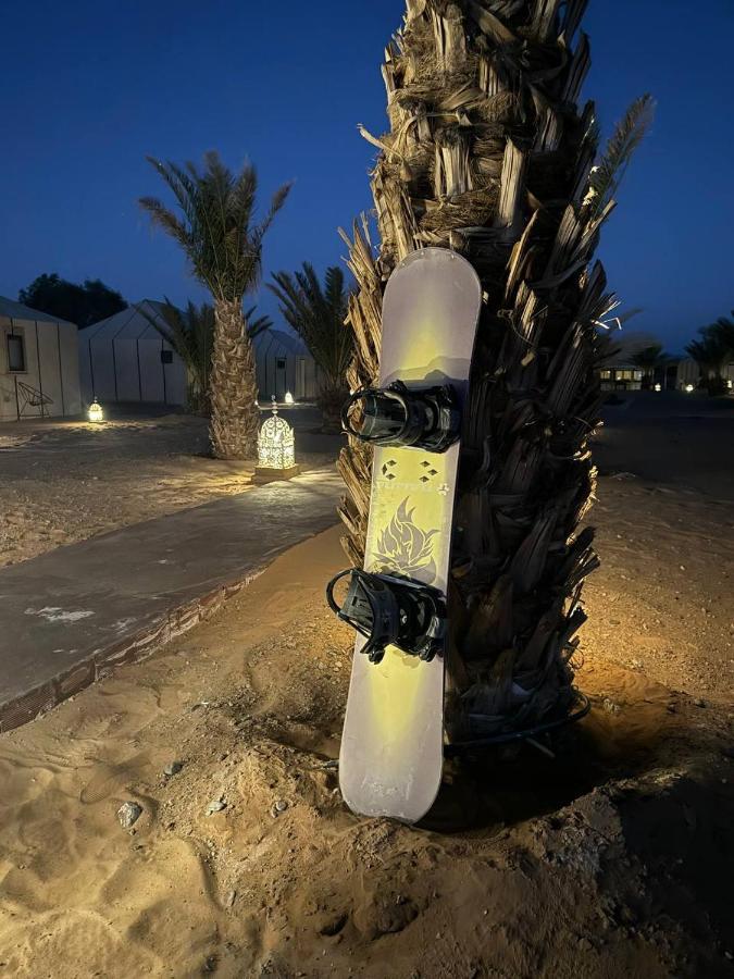 מרזאוגה Sahara Dunes Luxury Camp מראה חיצוני תמונה