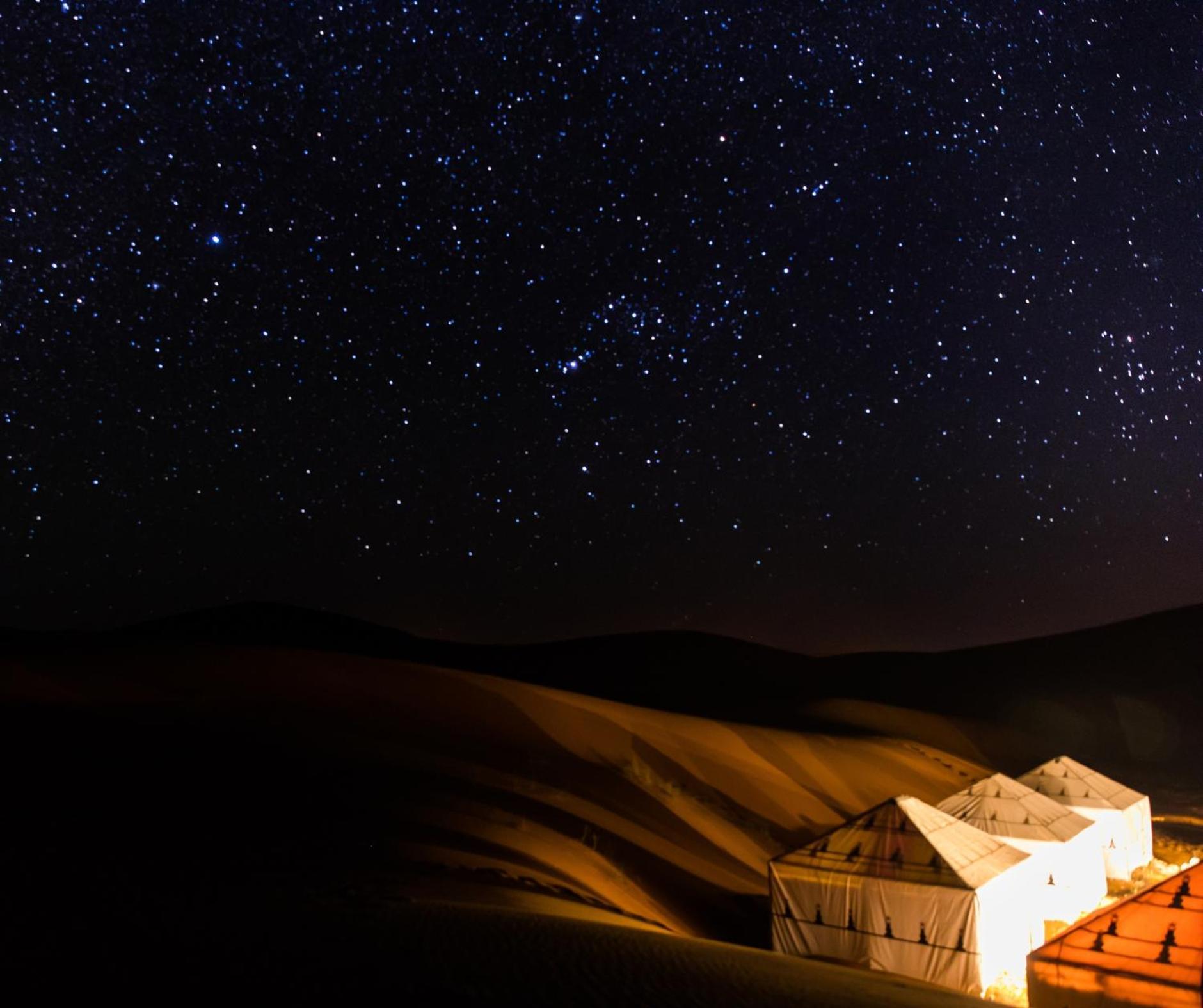 מרזאוגה Sahara Dunes Luxury Camp מראה חיצוני תמונה