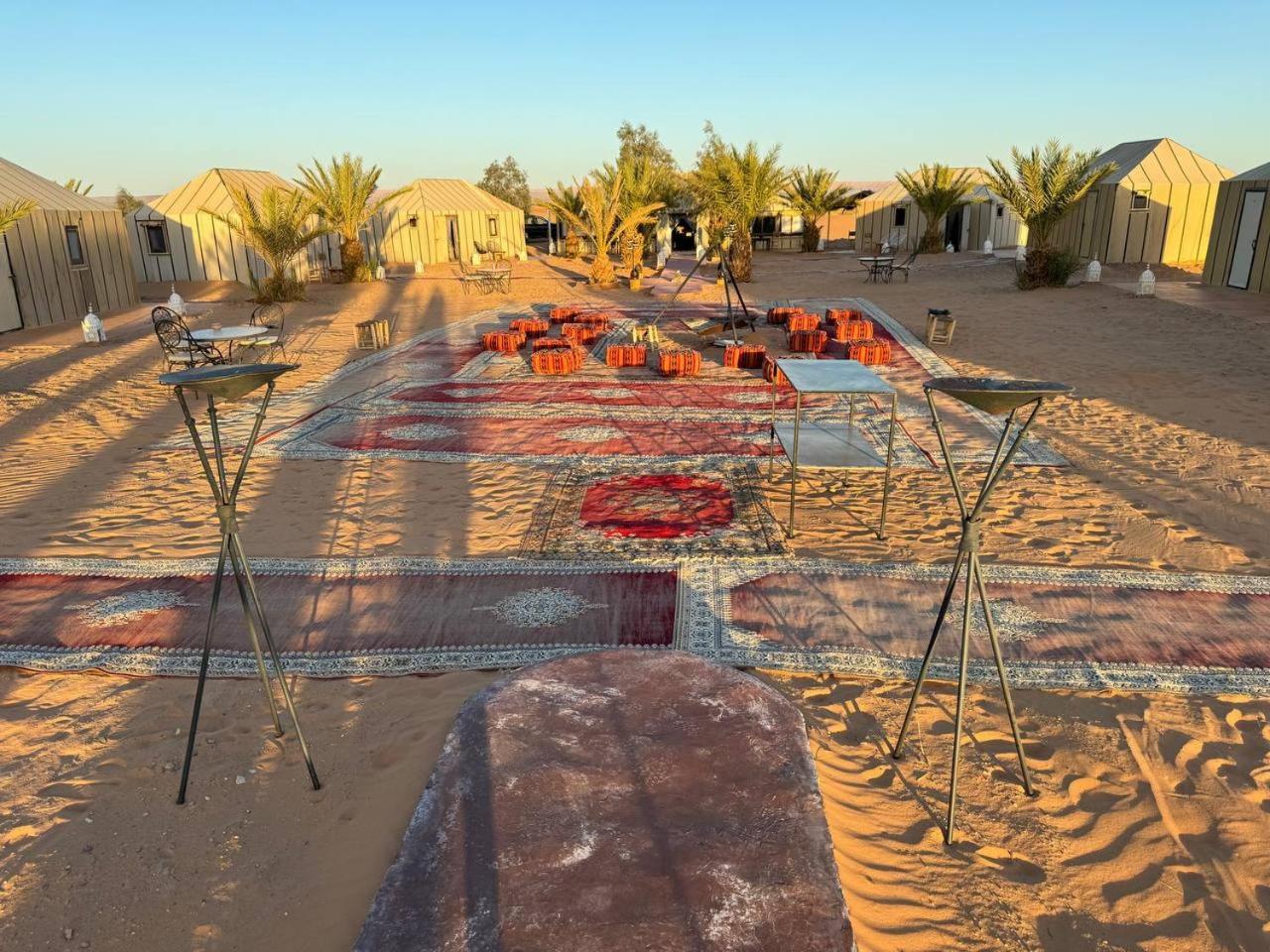 מרזאוגה Sahara Dunes Luxury Camp מראה חיצוני תמונה